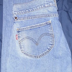 Women's Levi's